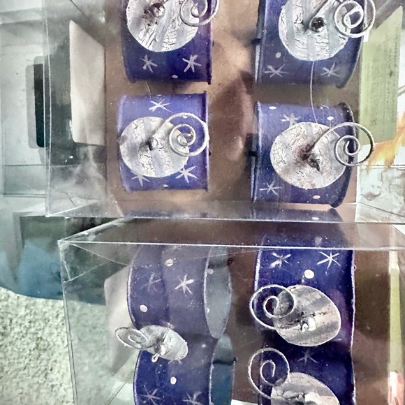 NEW - NAPKIN RINGS - 2 sets of 4 count - Picture 2 of 10